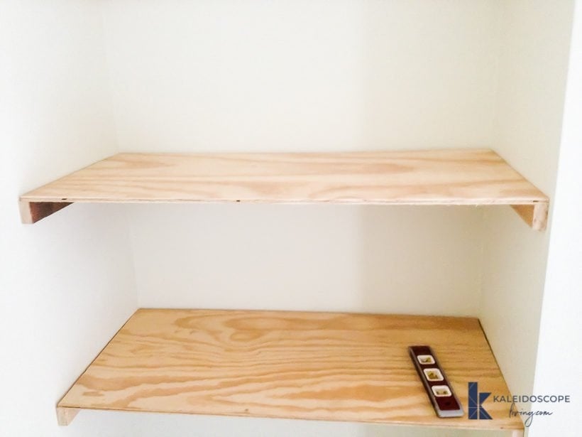 DIY Floating Shelves - An Easy Tutorial - arinsolangeathome