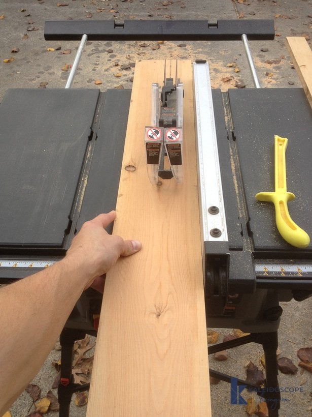 table saw ripping wood