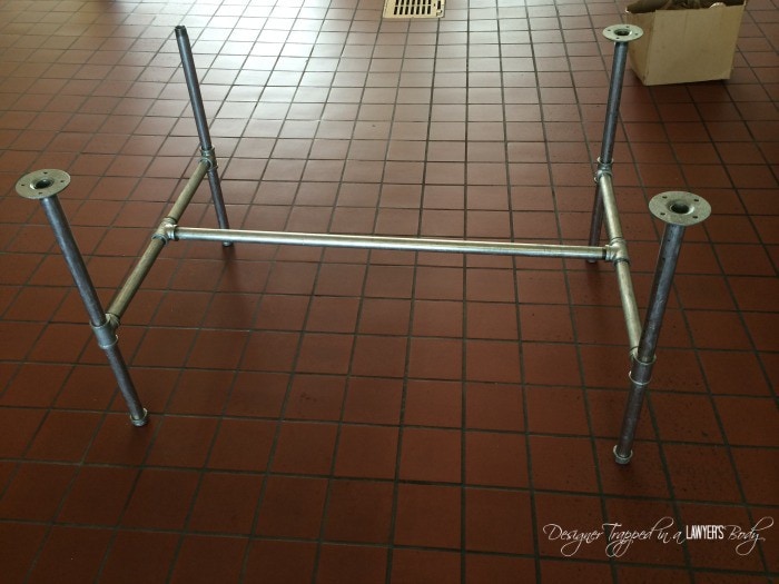 DIY Pipe Table legs