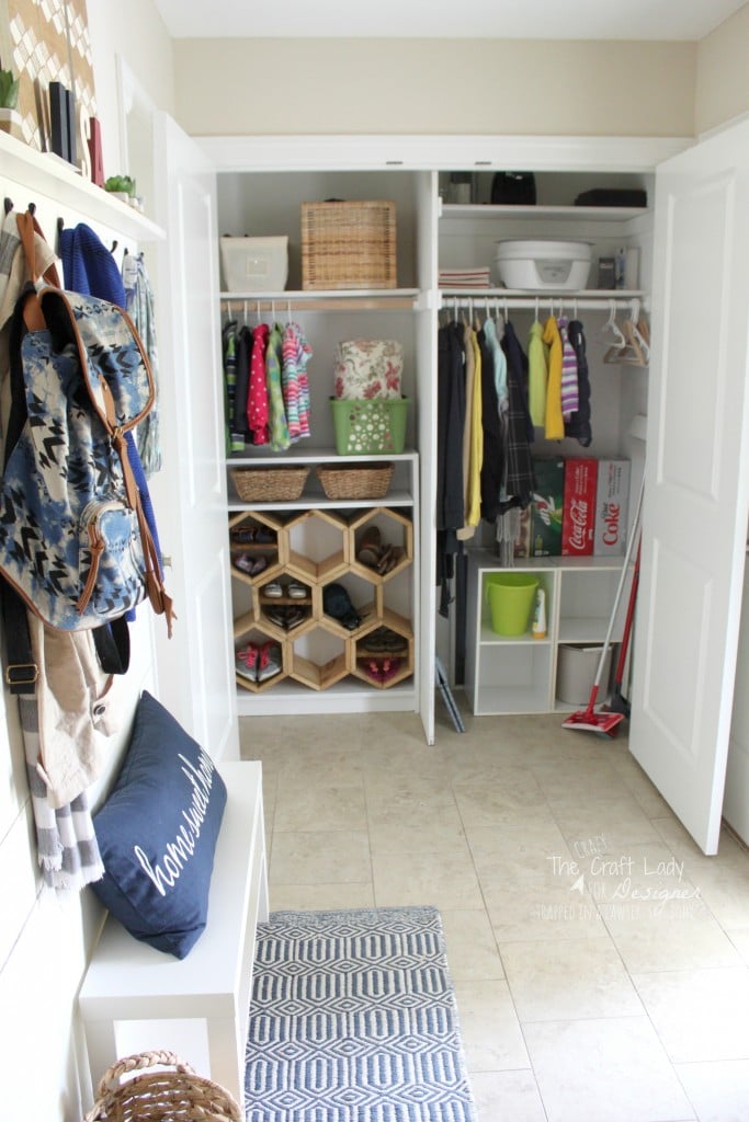 GENIUS! Make a DIY shoe rack using an old bookshelf and making hexagon inserts to hold the shoes! Full tutorial by The Crazy Craft Lady for Designer Trapped in a Lawyer's Body.