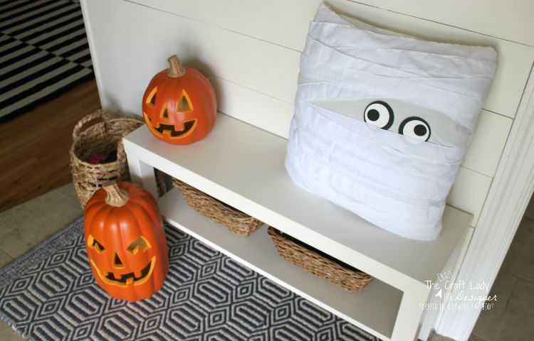 Pottery Barn Inspired Halloween Decor