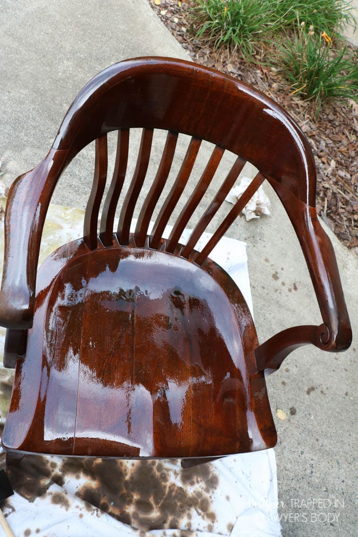 THIS IS AWESOME! Learn how to refinish wood chairs without sanding or stripping the existing finish. Full tutorial by Designer Trapped in a Lawyer's Body. #spon
