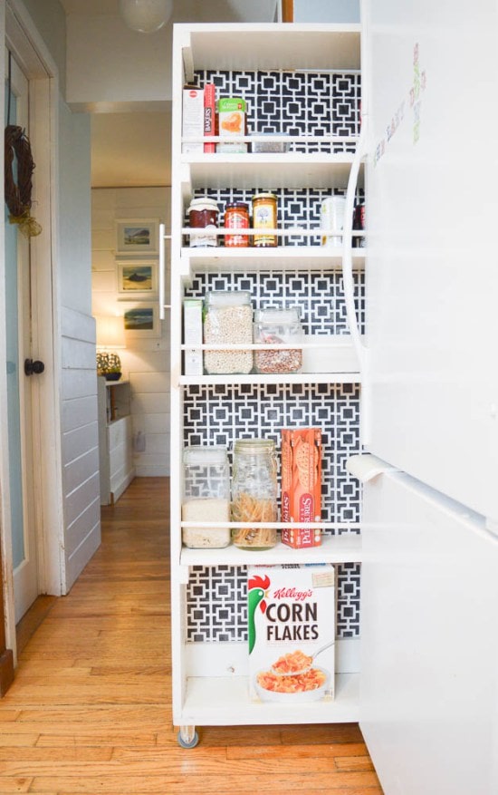 Have a small kitchen with limited storage? No problem! These small kitchen storage ideas are GENIUS! 