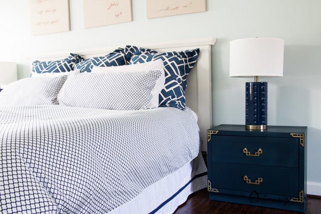 LOVE THIS campaign furniture makeover! These campaign bedside tables were roadside rescues are are gorgeous now!