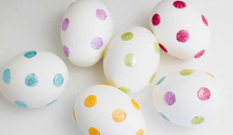 Decorating Easter Eggs With Dots and Glitter