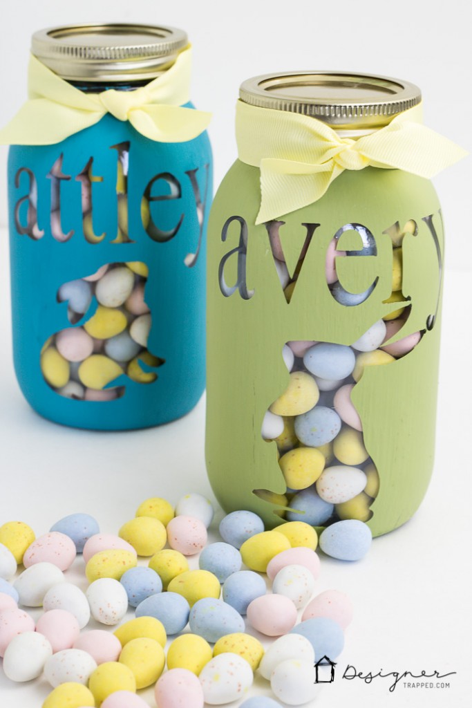 OMG--how cute is this personalized mason jar project? And it looks so easy! Perfect for Easter, Valentine's Day, Christmas or birthday gifts. I can't wait to try it. 