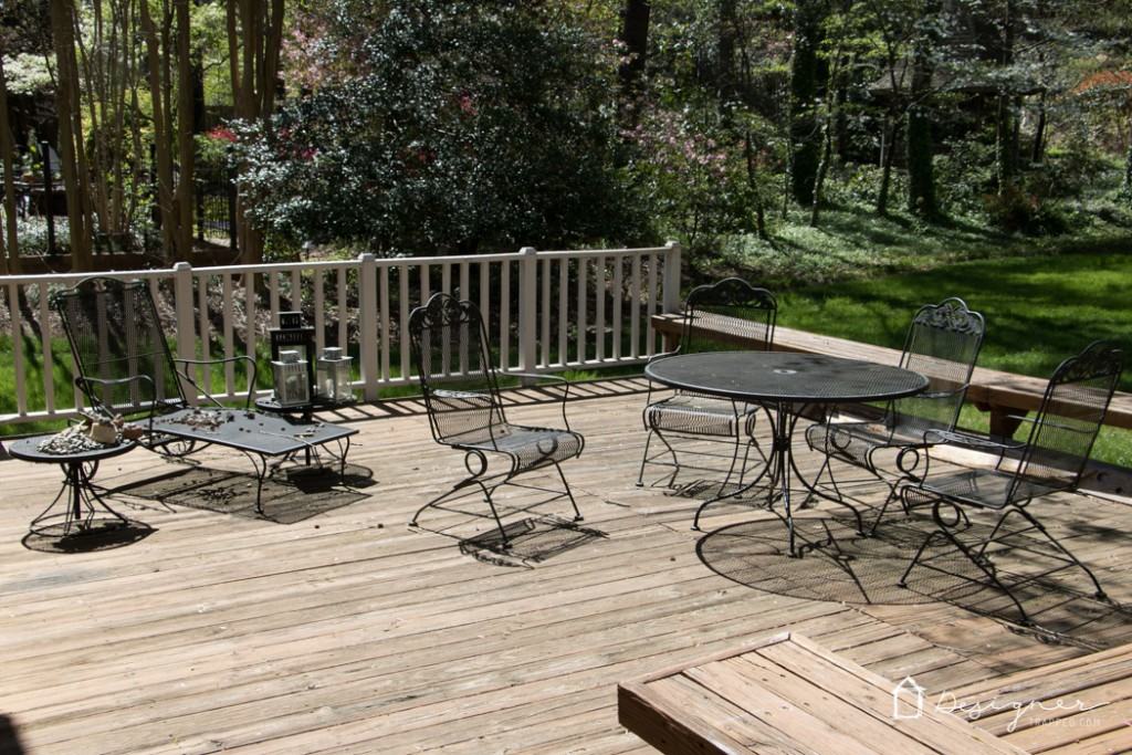 You don't have to spend a fortune to have a comfortable and beautiful outdoor space! 