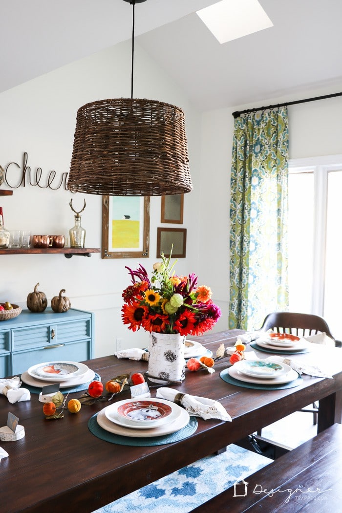 WOW! This Fall dining room is so warm and welcoming! Love the furniture and decor. #ad #Pier1Love