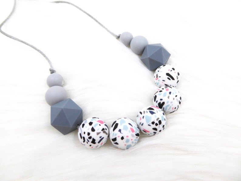 teething necklace