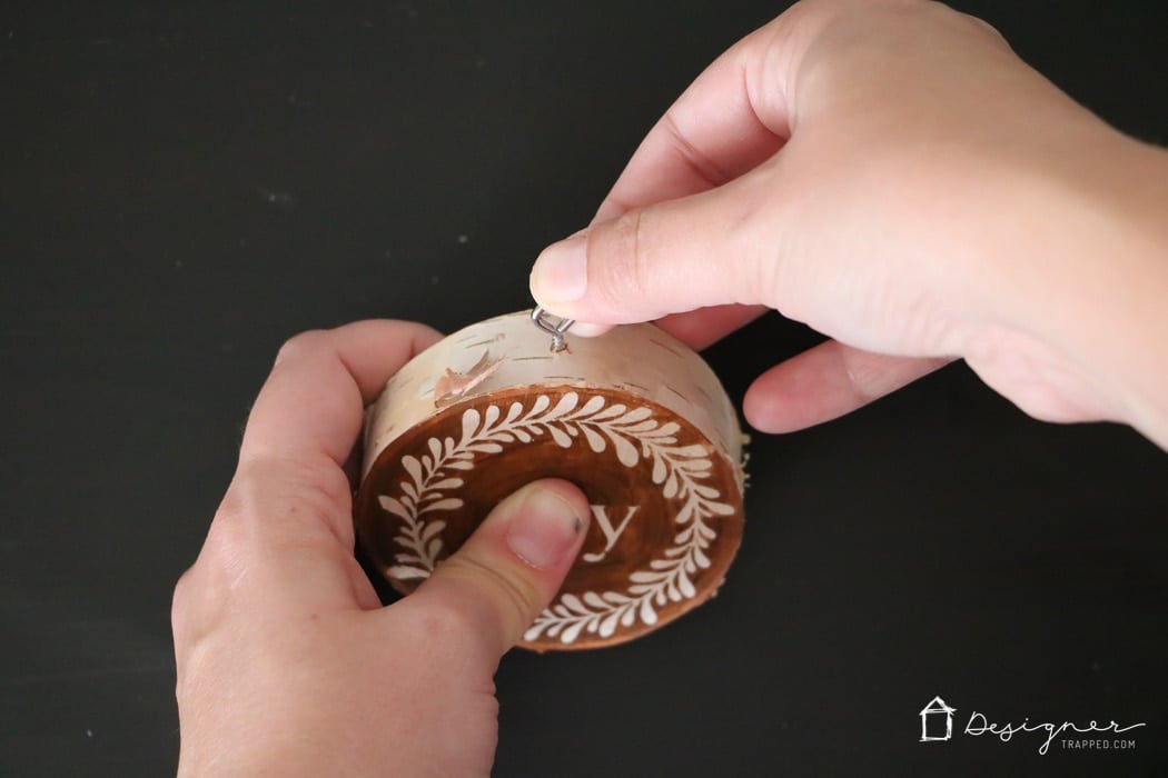 Easy Homemade Ornaments with Kids: Wood Slices & Paint Markers - DIY  Danielle®