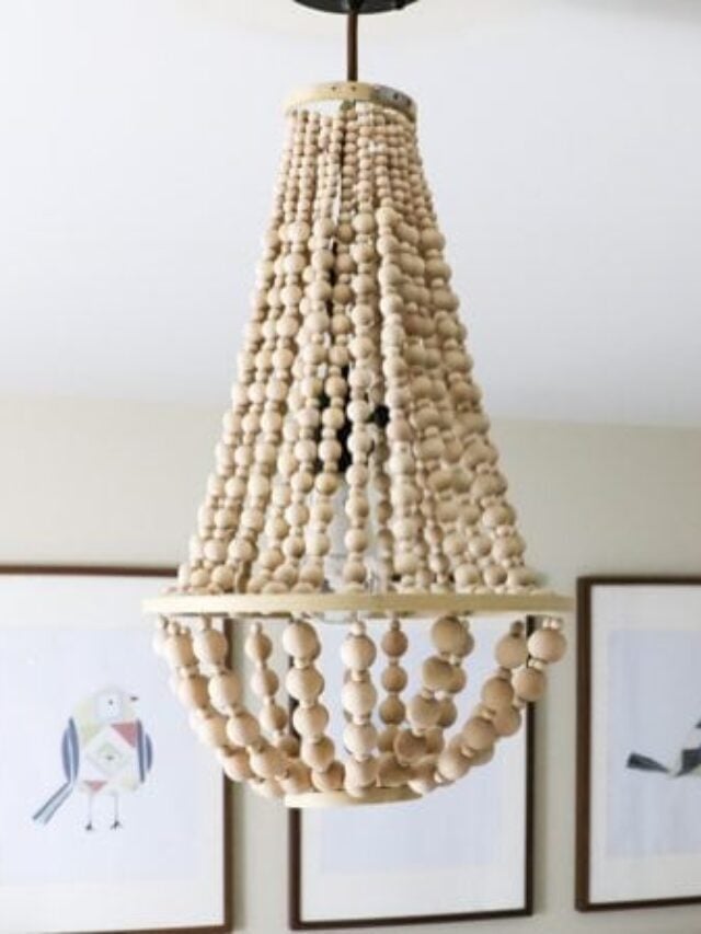 How to Make a Chandelier From Wood Beads