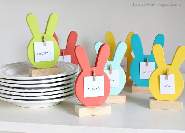 Check out these adorable Easter craft ideas from lots of different bloggers! There are some great Easter decor and Easter decorations in this round-up!