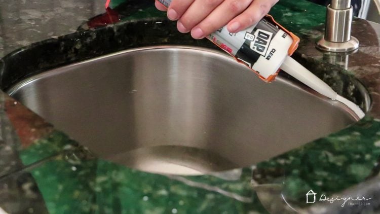 kitchen sink caulking remove