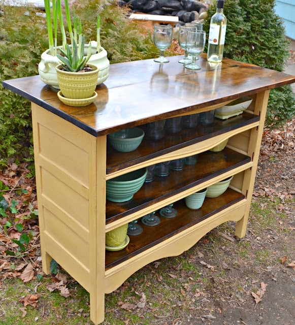 Have an old dresser laying around? These DIY dresser projects will inspire you to tackle a dresser makeover ASAP. 