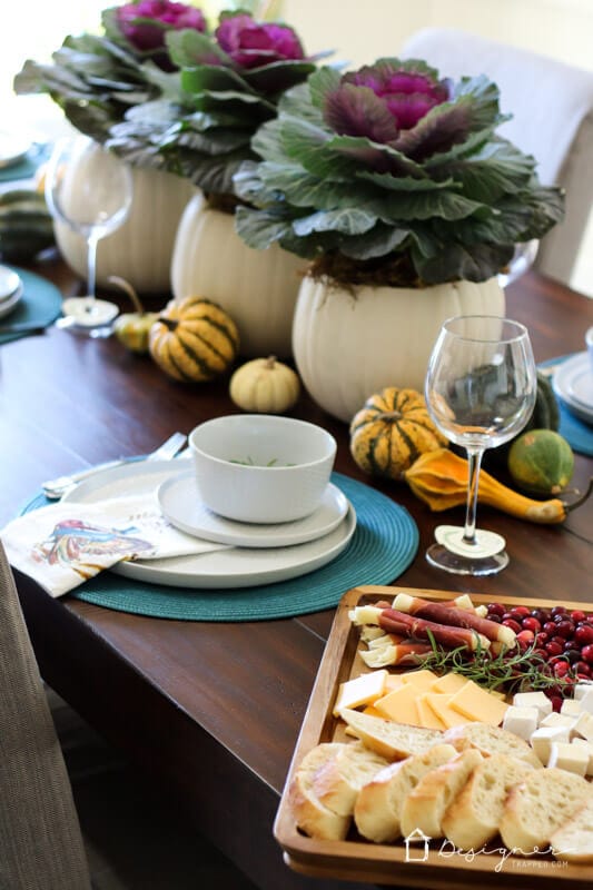 Friendsgiving is nearly upon us! Preparing for the holidays doesn't have to be stressful or expensive. Learn how to make it easy on yourself and your wallet.