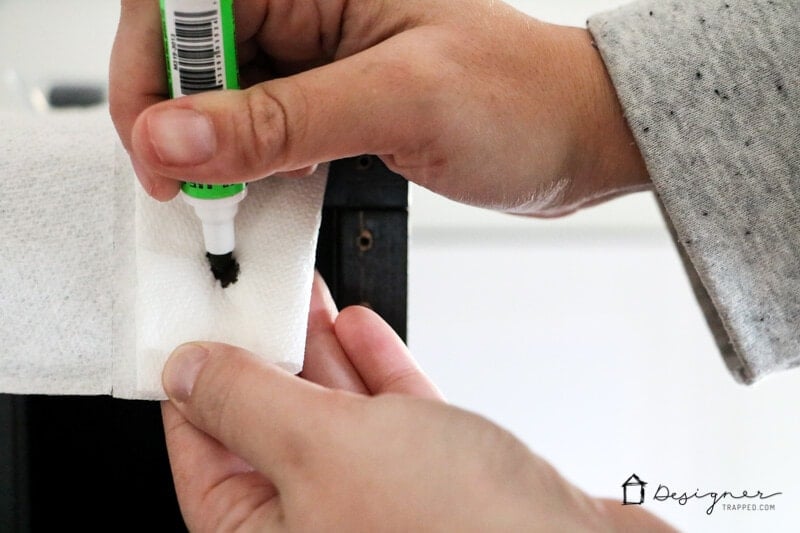 This easy furniture repair system makes it easy to repair furniture dings and dents in no time AND it MATCHES Ikea paint colors! It's an Ikea lover's dream come true!