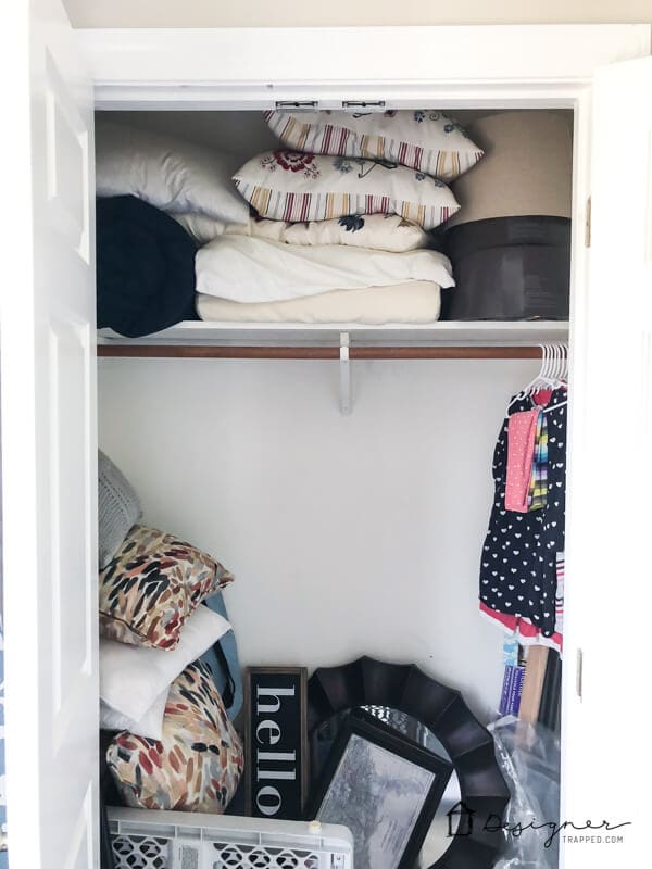 If you find yourself short on storage in your home, you are not alone! But these bedroom storage ideas will help you maximize the storage in your bedrooms without spending a fortune.