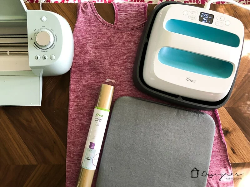 How to Use Cricut Iron On Vinyl on Stretchy Fabrics