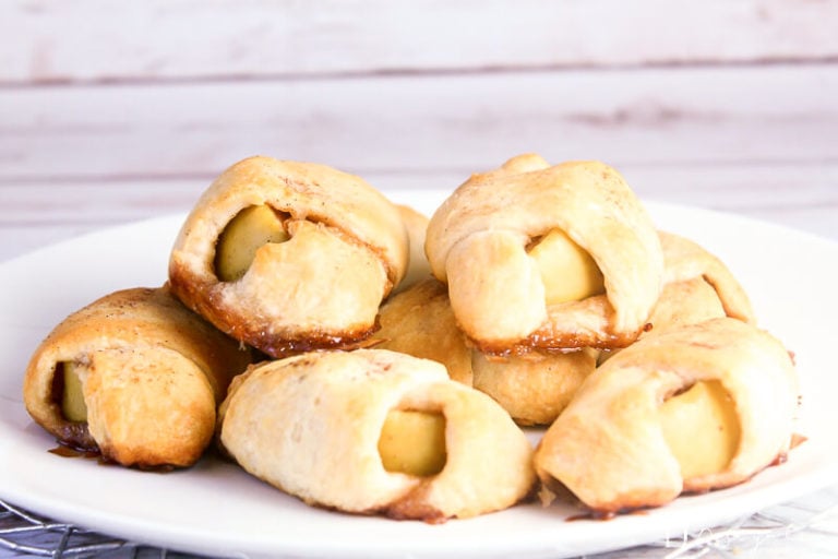 Easy and Delicious Apple Pie Bites