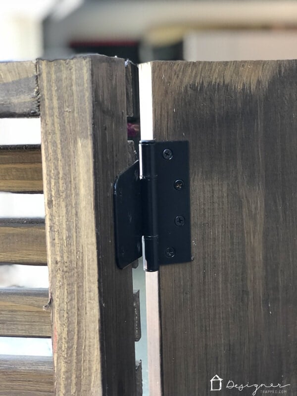 heavy duty gate hinge on DIY utility cover