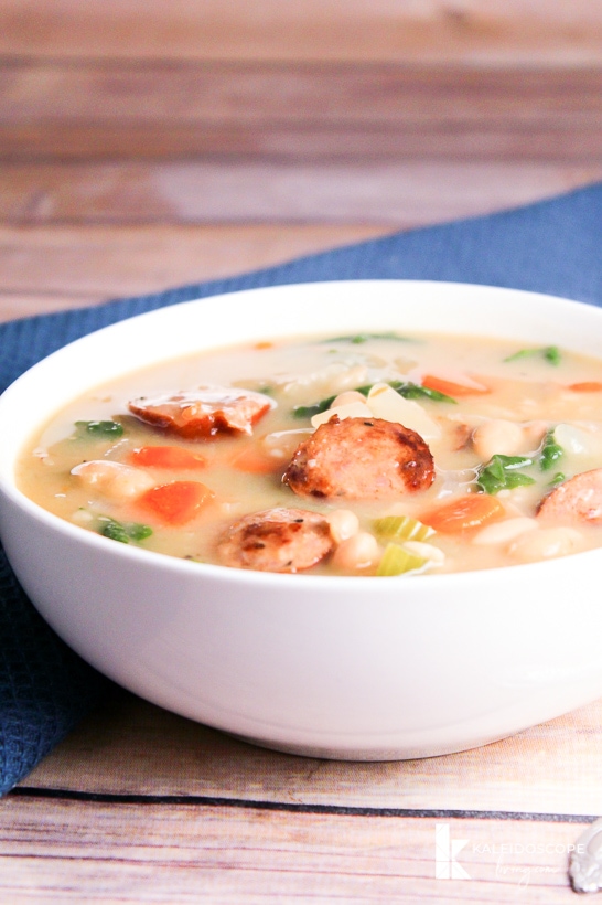 slow cooker sausage spinach and white bean soup