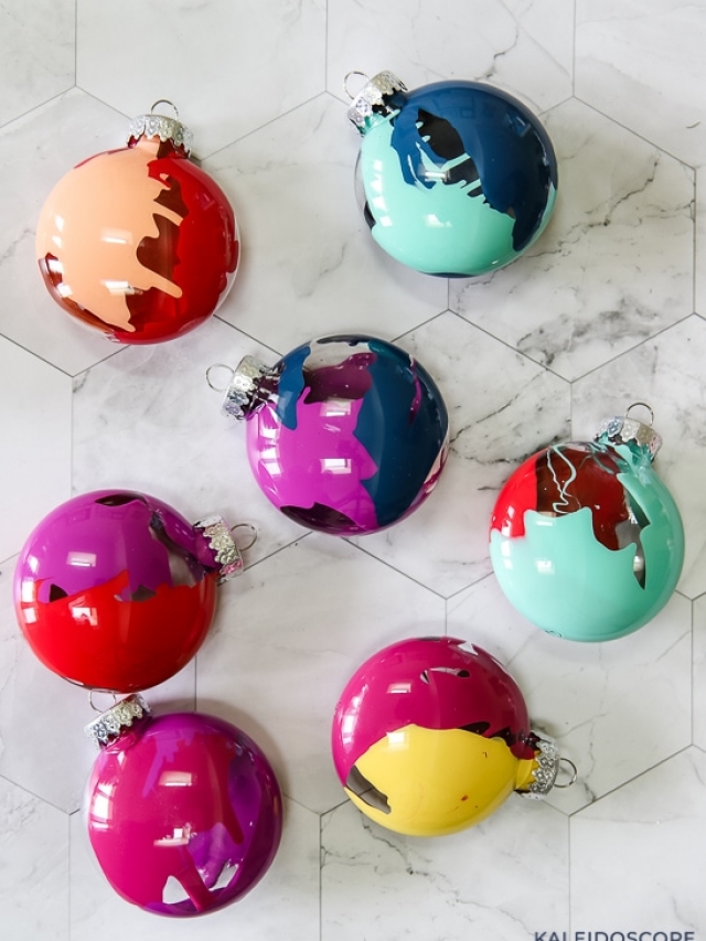 Easy DIY Christmas Ornaments