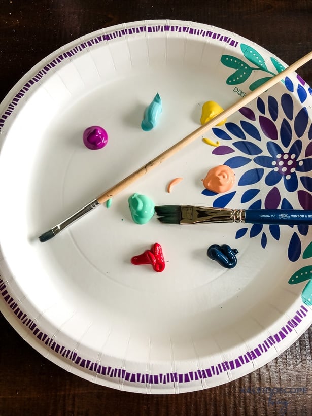 paint on paper plate