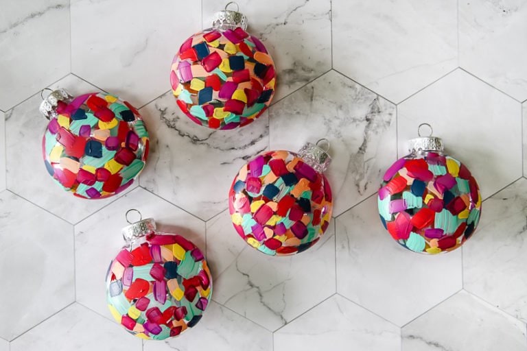 DIY Hand Painted Christmas Ornaments