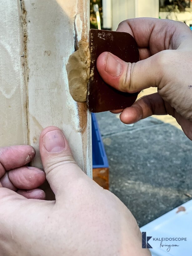 How to Repair Wood With Epoxy Wood Filler