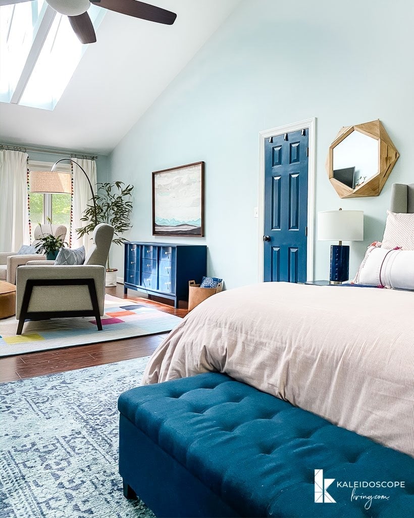 How To Choose The Right Paint Colors For Your Bedroom
