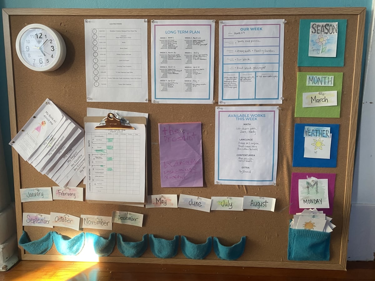 homeschool bulletin board for organization
