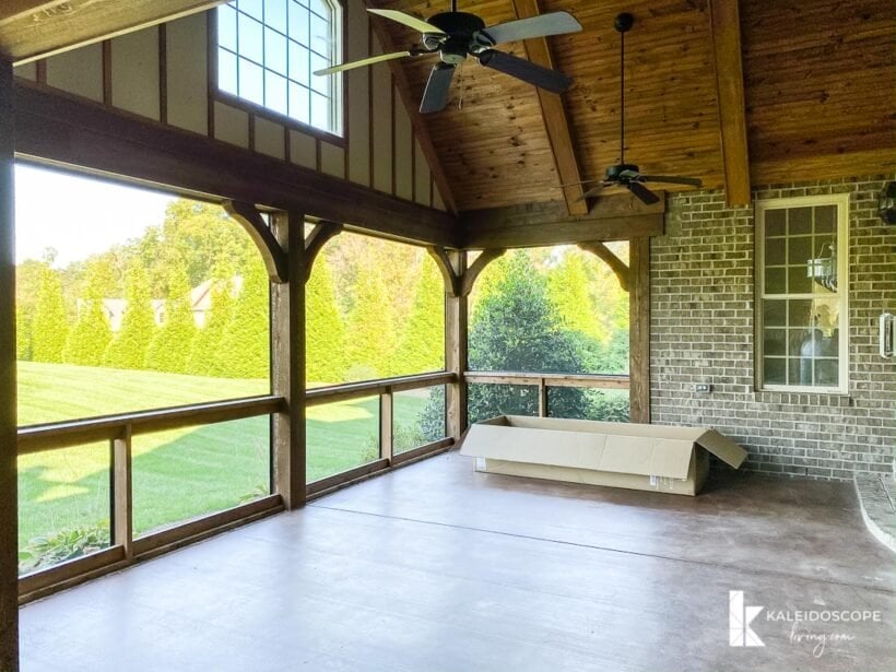 screened in porch