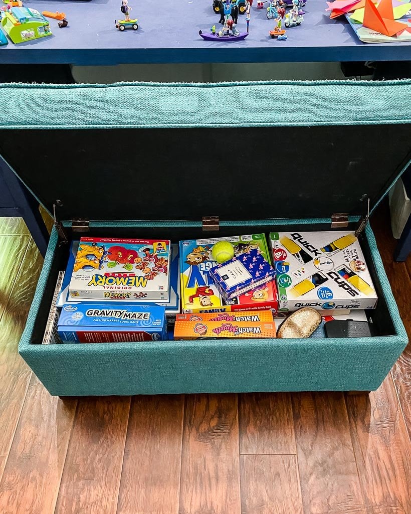 storage bench used to store board games
