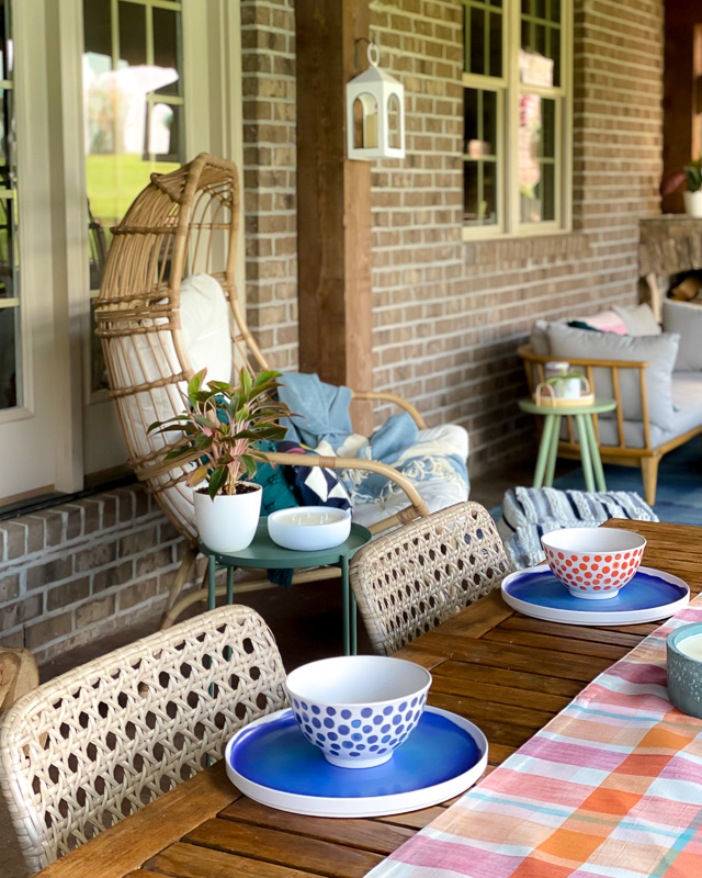 outdoor living space with egg chair