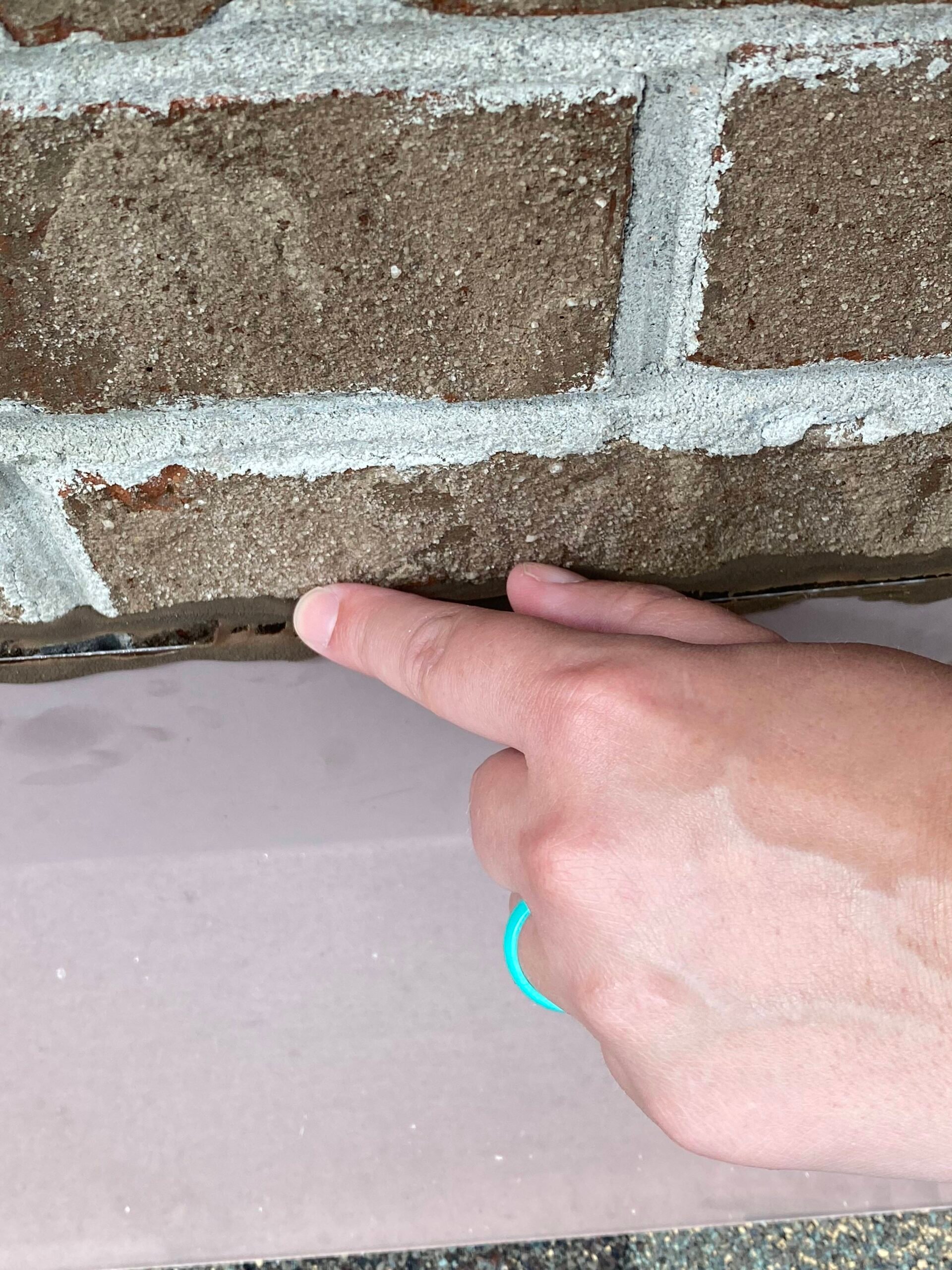 How to Inspect and Caulk Flashing