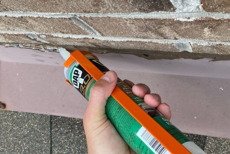 How to Inspect and Caulk Flashing