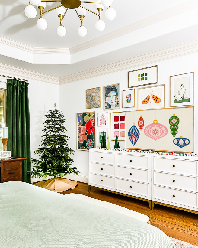 Christmas aesthetic - Photo of bedroom decorated for Christmas by Tasha Agruso of Kaleidoscope Living