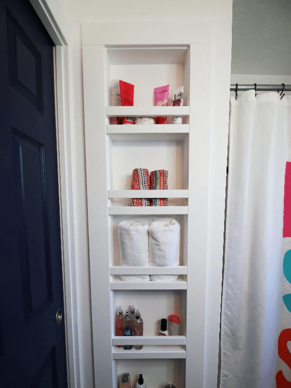 DIY niche built in the bathroom wall