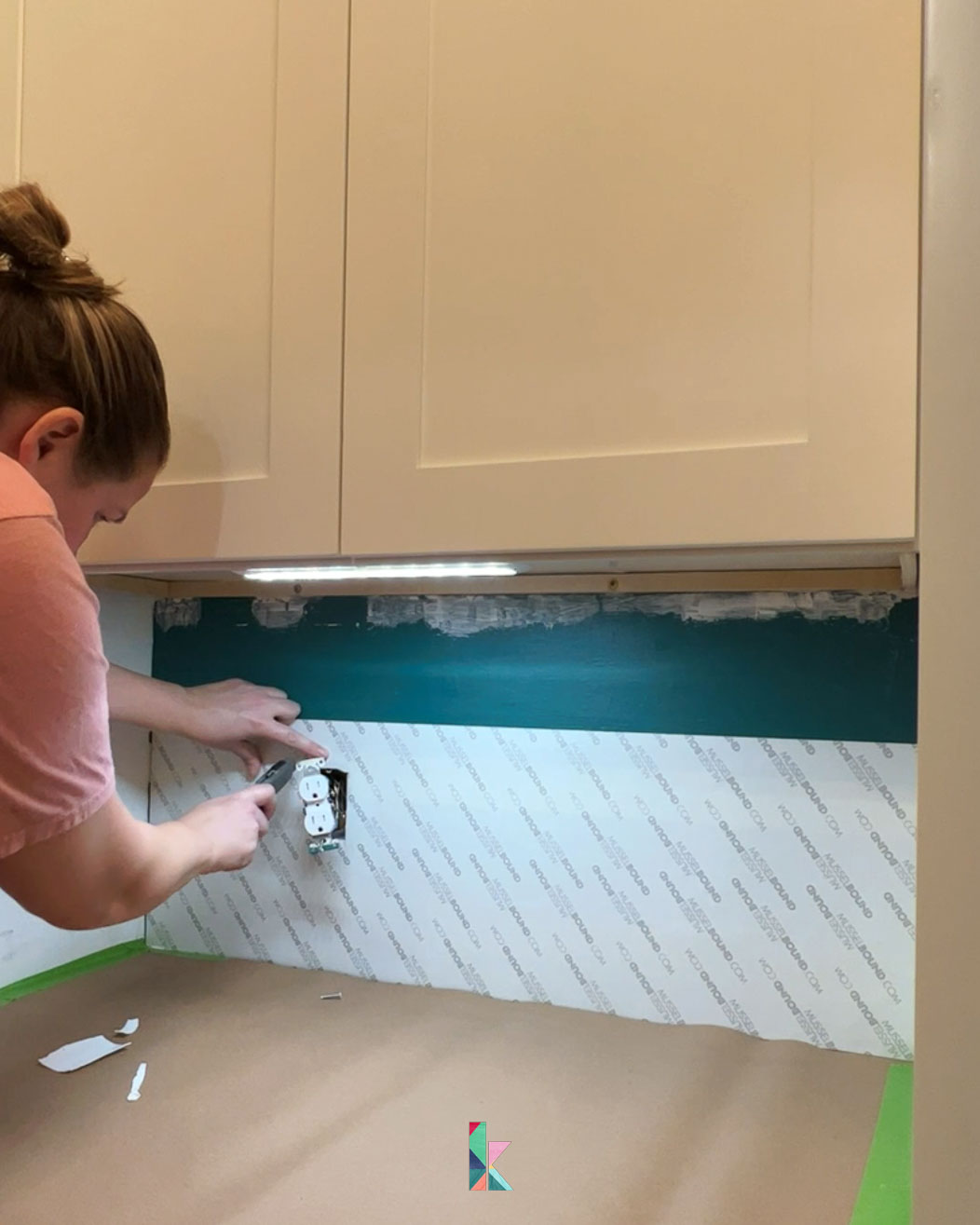 installing MusselBound tile adhesive mat in backsplash area